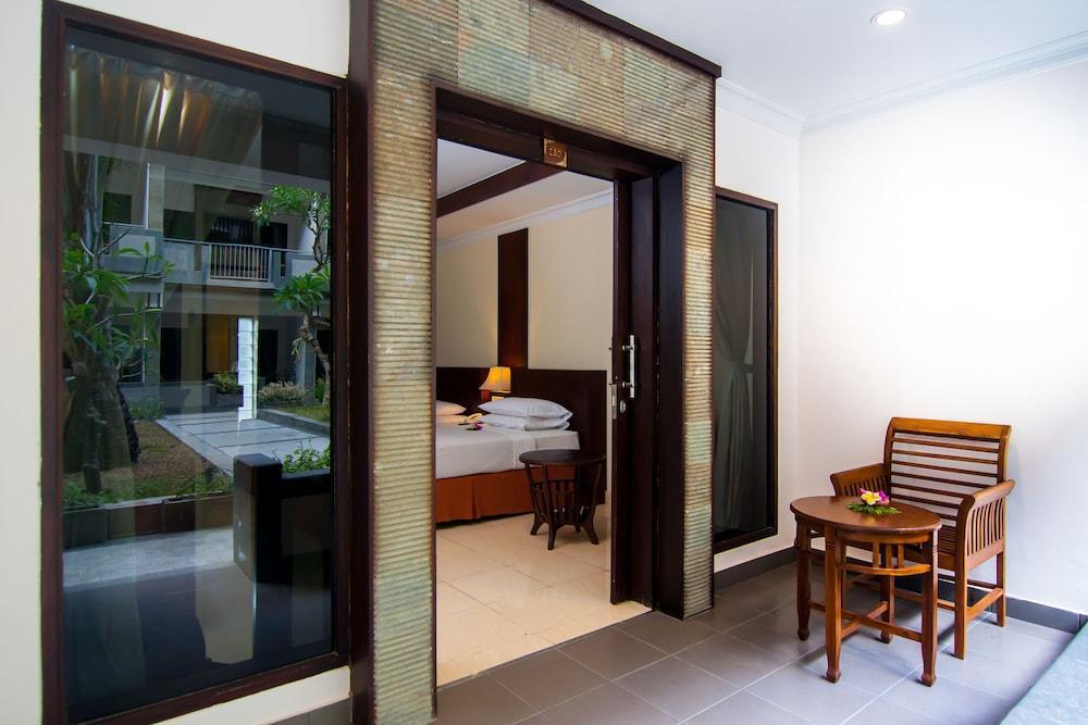 Champlung Mas Hotel Legian Kültér fotó