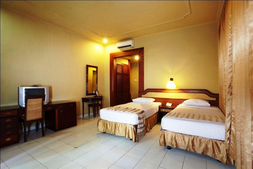 Champlung Mas Hotel Legian Szoba fotó